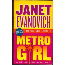 Metro Girl by Janet Evanovich 2009 Paperback Book - Very Good
