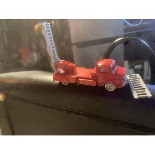 Vintage Classic Retired HO Scale 1:87 Lego Mercedes Esso and Bedford Vehicle lrs